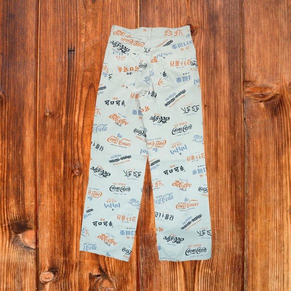 H&M Divided Women's Jeans Pants White Multi Language Coca Cola High Rise Size 2 - Picture 2 of 6